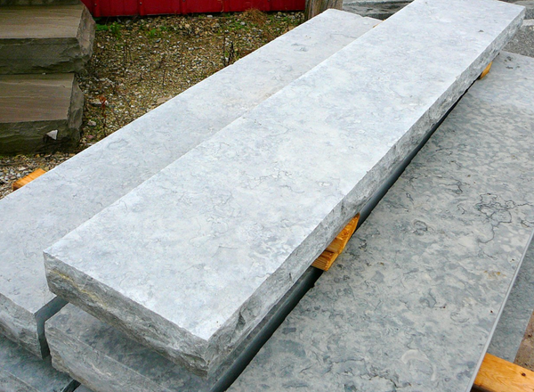 Stone Slabs - Weatheredge Limestone